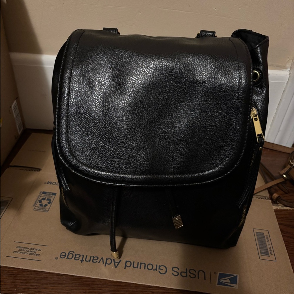 Source Unknown Black Leather Backpack With Gold A… - image 1